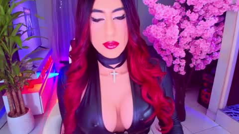 Snapshot of lizagothdoll chatting on 02.13.26 Liza Goth online show from 02.13.26