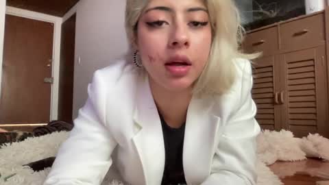 Snapshot of lizambarr chatting on 12.26.24 Lizeth online show from 12.26.24
