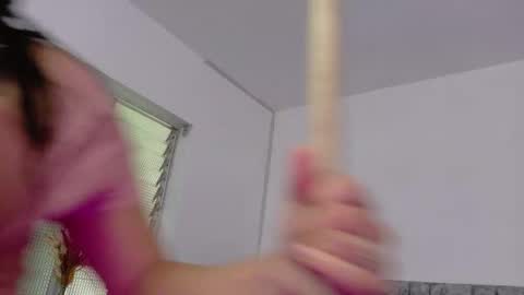 Snapshot of lizbeth_ross chatting on 09.29.25 LIZBETH ROSS online show from 09.29.25