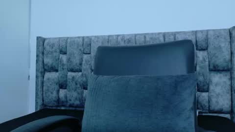 Snapshot of lizbeth_ross chatting on 10.03.25 LIZBETH ROSS online show from 10.03.25