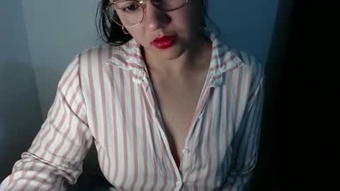 Snapshot of lizbodu chatting on 01.11.26 Lizze Bodu 3 online show from 01.11.26