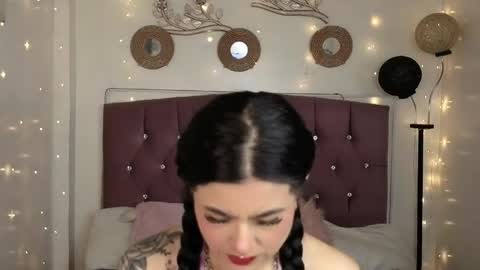 Snapshot of lizha_milf chatting on 05.03.26 Lizha online show from 05.03.26