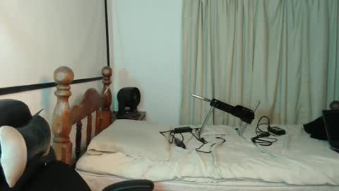 Lizi Chery Strawbery online show from 12.23.24