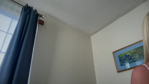 Liz Purr online show from 01.16.25