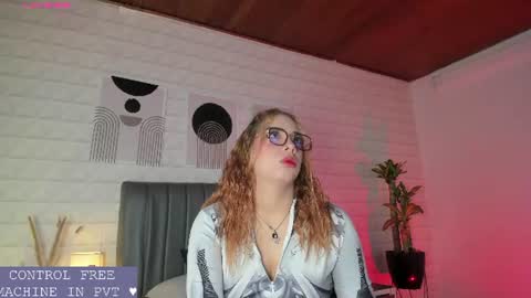  Lizzie  online show from 07.28.26