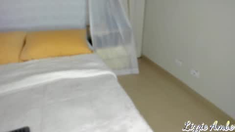 lizzieamber online show from 12.13.24