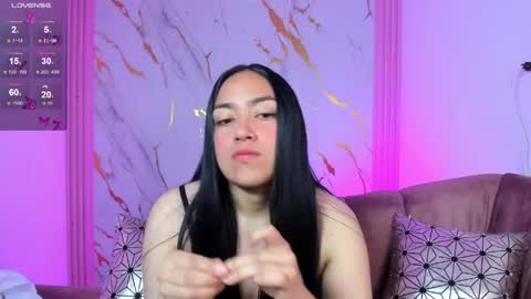 lizziee_m online show from 05.07.26