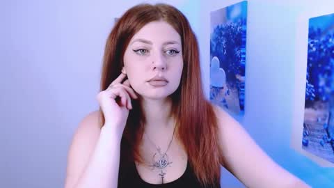 Lizzy3 online show from 10.12.25