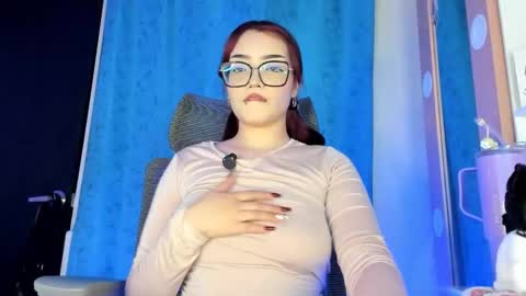 Snapshot of lizzyroses chatting on 02.20.26 Elizabeth but call me Lizz online show from 02.20.26