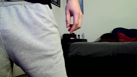 LL Cool Jake online show from 03.06.25