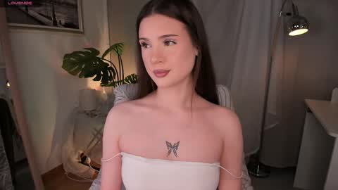 Arina online show from 11.27.25