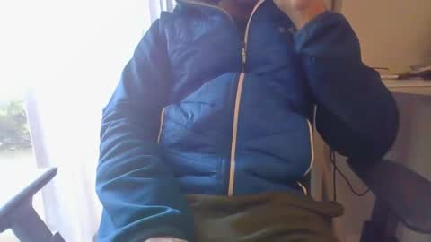 Snapshot of llllking chatting on 01.18.26 newdelhi 82 online show from 01.18.26