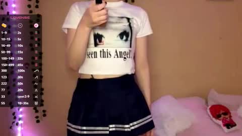 Snapshot of ln_cooper chatting on 03.25.26 Lana online show from 03.25.26