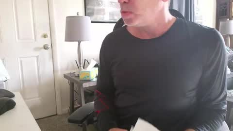 Snapshot of lngdickdaddy chatting on 11.24.25 LongDick Daddy online show from 11.24.25