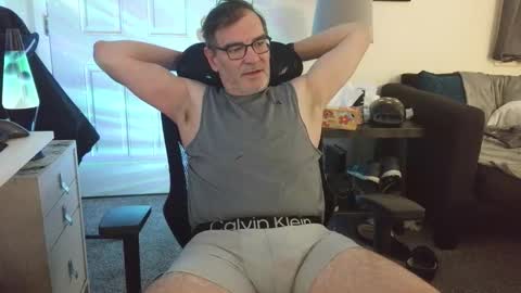 Snapshot of lngdickdaddy chatting on 02.01.26 LongDick Daddy online show from 02.01.26