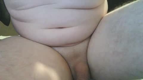 Snapshot of lngschlng chatting on 11.23.25 lngschlng online show from 11.23.25