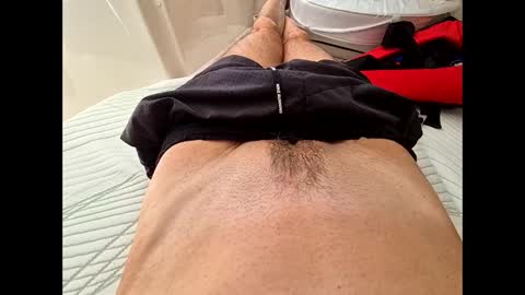 Snapshot of lo82 chatting on 10.02.25 Lo82 online show from 10.02.25