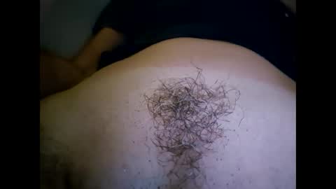 Snapshot of lo82 chatting on 10.28.25 Lo82 online show from 10.28.25