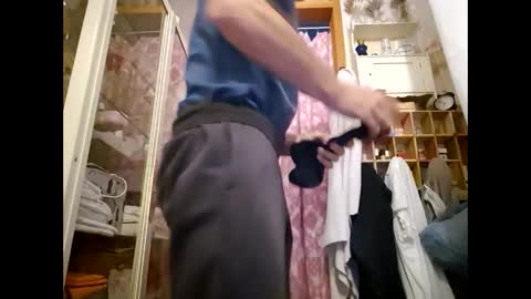 Snapshot of lo82 chatting on 02.26.26 Lo82 online show from 02.26.26