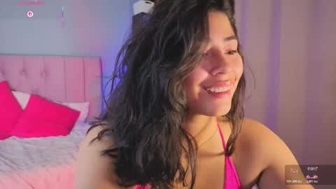 Snapshot of loaluxury chatting on 12.05.25 Pamela online show from 12.05.25