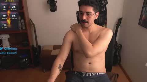 Lobito blanco Thefckingwolf main account online show from 11.05.25