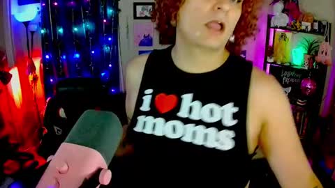 Snapshot of lobotomyprincess chatting on 08.02.26 LobotomyPrincess online show from 08.02.26
