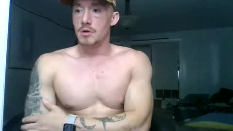 Snapshot of logan_trace chatting on 09.26.25 logan trace online show from 09.26.25