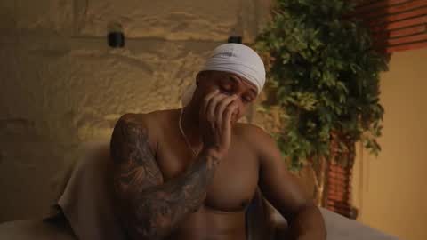 logan_varela online show from 10.24.25