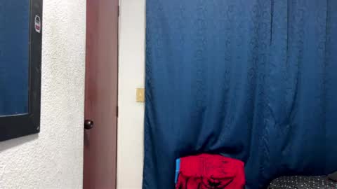 Snapshot of logan_x3 chatting on 12.17.25 Logan online show from 12.17.25