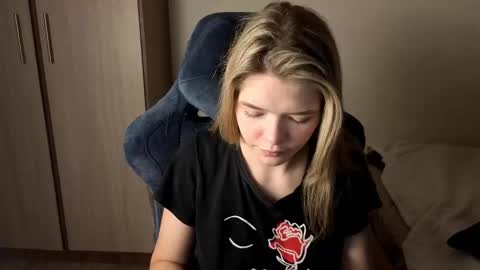 Logan and Katana online show from 10.24.25