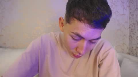 Snapshot of loganfoster_ chatting on 12.03.25 Loganfoster online show from 12.03.25