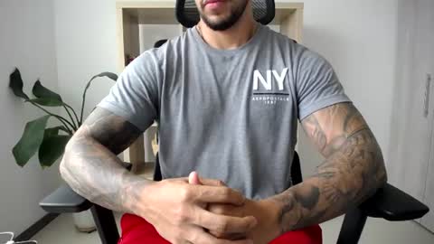 Logan Wolfp online show from 07.10.26