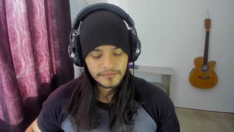 Snapshot of loganhot22 chatting on 01.28.25 Logan online show from 01.28.25