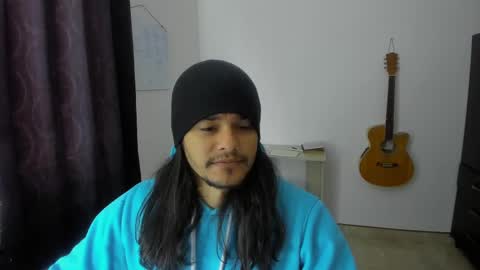 Snapshot of loganhot22 chatting on 03.12.25 Logan online show from 03.12.25