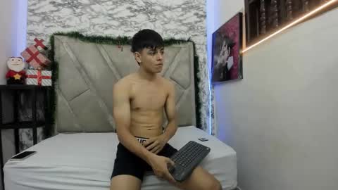 loganjhonson online show from 11.14.25