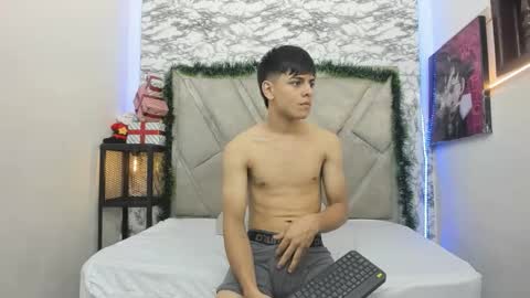 loganjhonson online show from 11.23.25