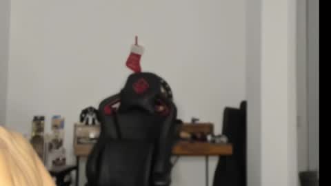 Snapshot of logannick chatting on 01.16.25 Logan online show from 01.16.25