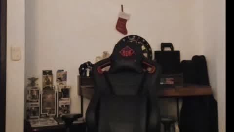 Snapshot of logannick chatting on 01.30.25 Logan online show from 01.30.25