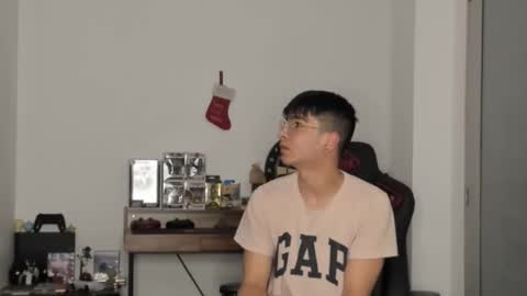 Snapshot of logannick chatting on 02.17.25 Logan online show from 02.17.25