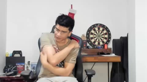 Snapshot of logannick chatting on 03.11.25 Logan online show from 03.11.25