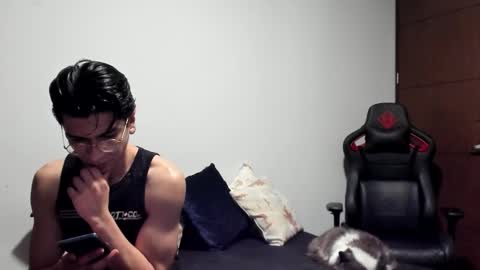 Snapshot of logannick chatting on 11.13.25 Logan online show from 11.13.25