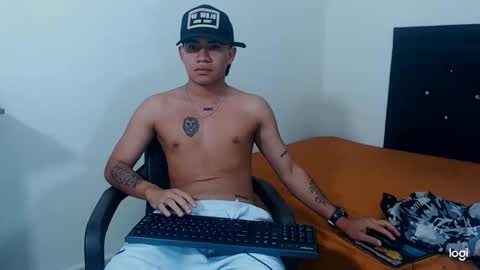 Snapshot of logannthh chatting on 02.13.26 logannthh online show from 02.13.26