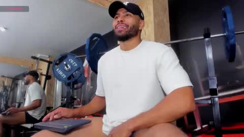 Snapshot of logansimmons chatting on 09.15.25 U can call me Logan online show from 09.15.25