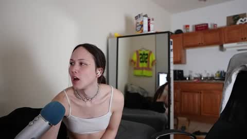 Snapshot of lokeyho chatting on 01.13.26 Xrma zir-ma online show from 01.13.26