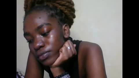 Snapshot of lola_allure chatting on 06.03.26 lola_allure online show from 06.03.26