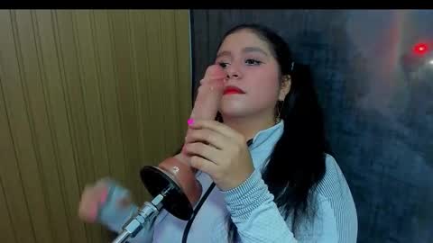 lola online show from 10.14.25