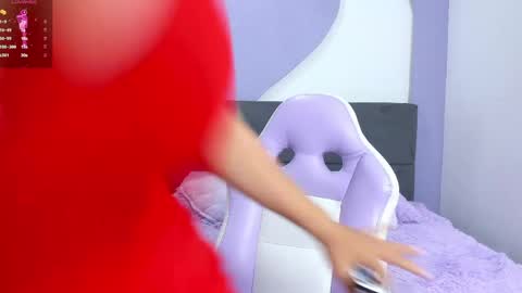 lola_sweeet18 online show from 05.18.26