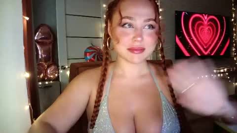 LolaaMint  online show from 08.05.26