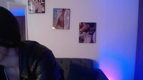 Snapshot of lolaandcamille chatting on 02.27.25 lolaandcamille online show from 02.27.25