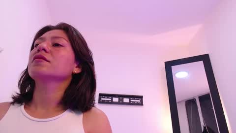 Snapshot of lolaandcamille chatting on 11.29.25 lolaandcamille online show from 11.29.25